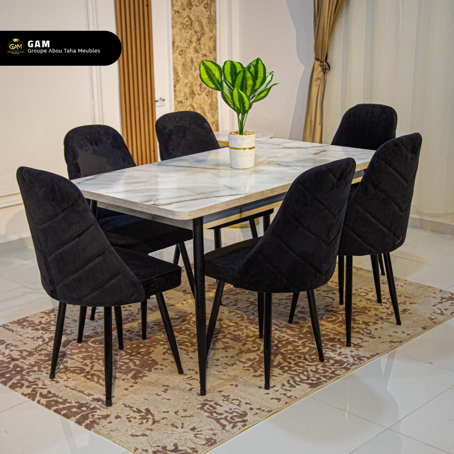 TABLE 6 CHAISES MÉLAMINÉ LOCAL