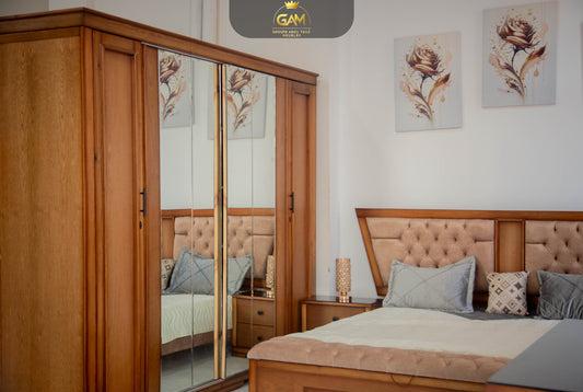 Chambre à coucher TRIANGULAIRE